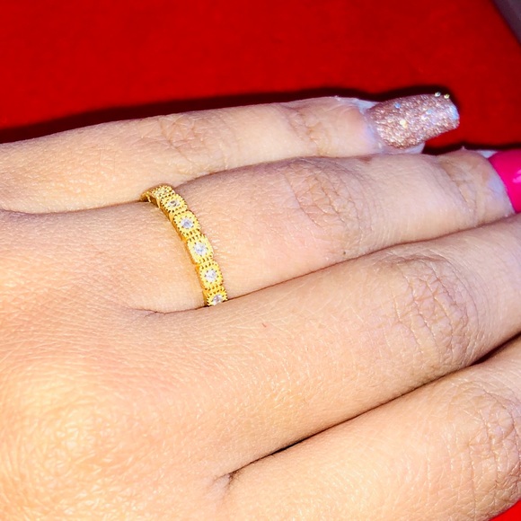 18k yellow gold vermeil eternity band Swarovski Crystal ring best Christmas gift - Picture 5 of 5